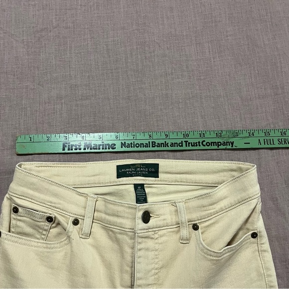 Lauren Ralph Lauren Cream Straight Leg Jeans Size 4 Petite Classic old money - Picture 5 of 8